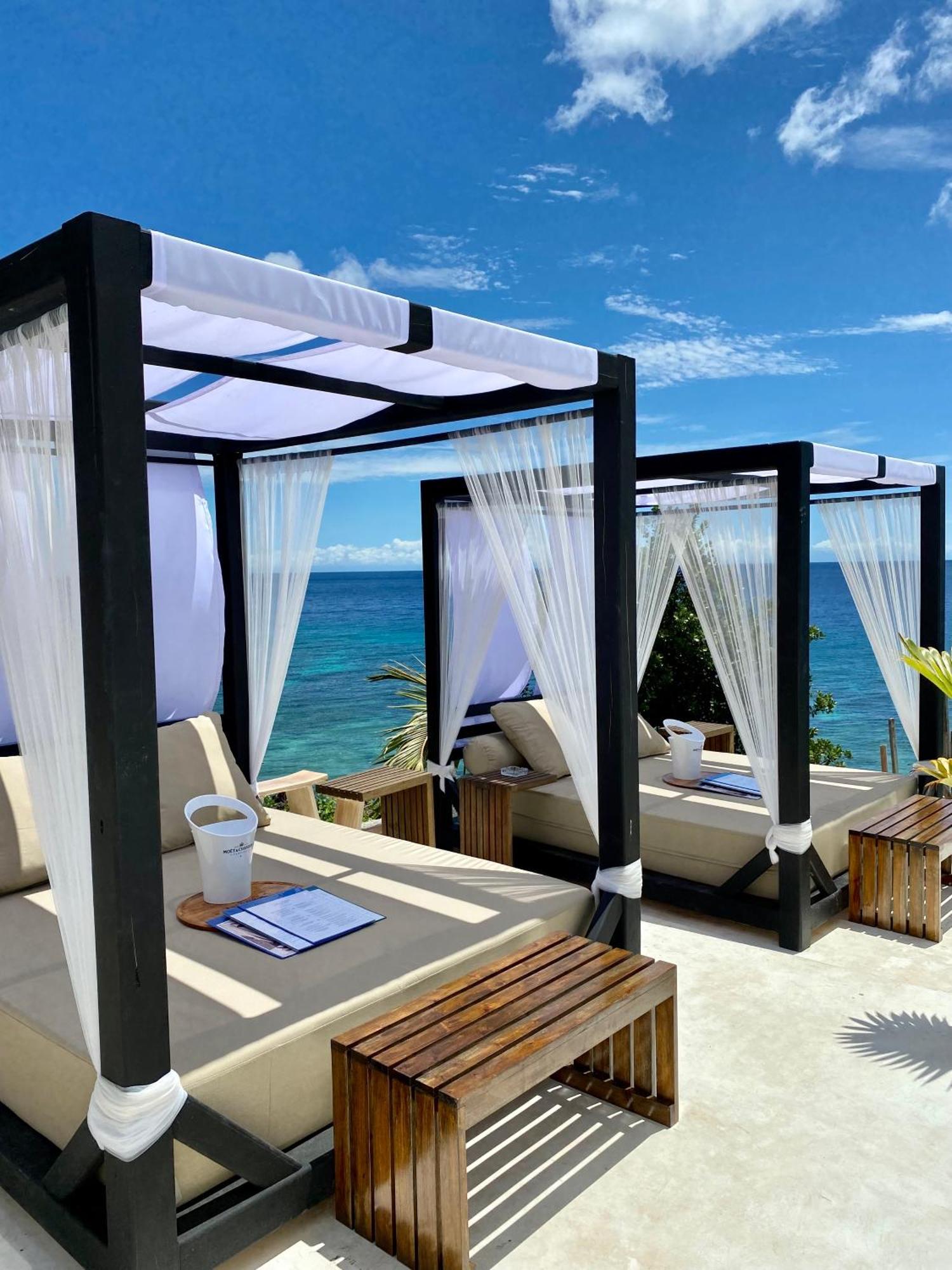 Luxury tent Runik - Adults Only Siquijor